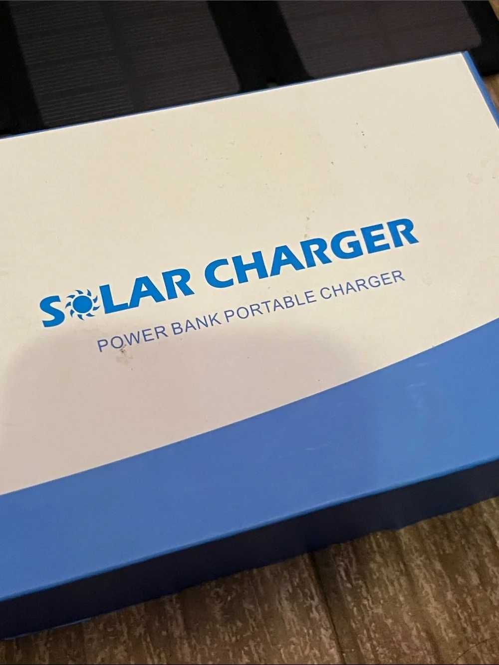 New open box 25000mAh Solar Charger Foldable Portable Power Bank emergency z9